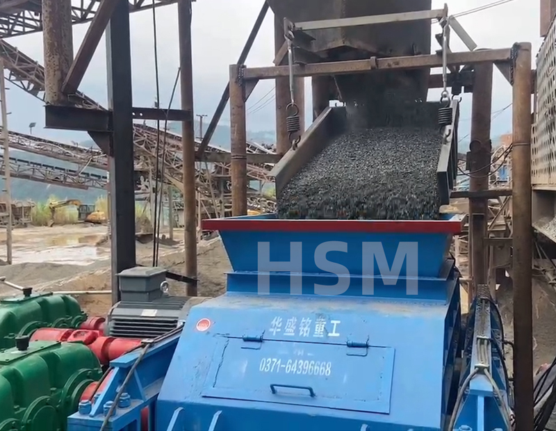 時產100噸的制砂機設備 時產100噸的制砂機設備