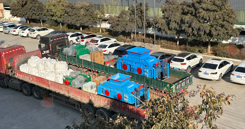 山石對輥制砂機 山石對輥制砂機