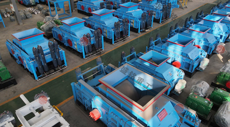 石英砂輥壓制砂機 石英砂輥壓制砂機